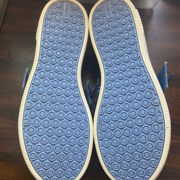 Blueview Pacific Shoes SIZE men 10 - women 11.5 Sand Dune - eco-friendly Blue - Picture 5 of 6